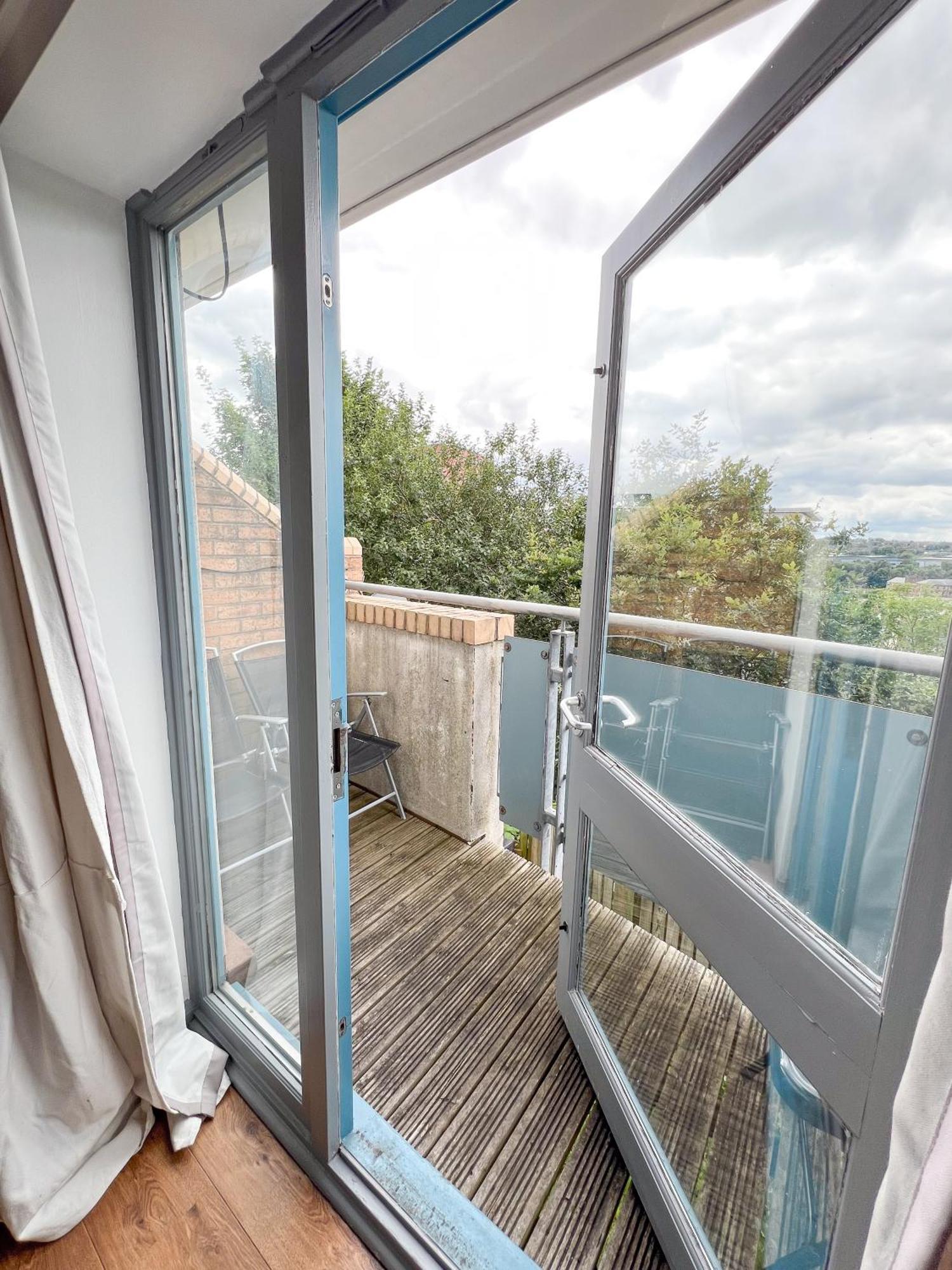 Well-Equipped 4 Bedroom House Close To City Centre Leeds  Exteriér fotografie